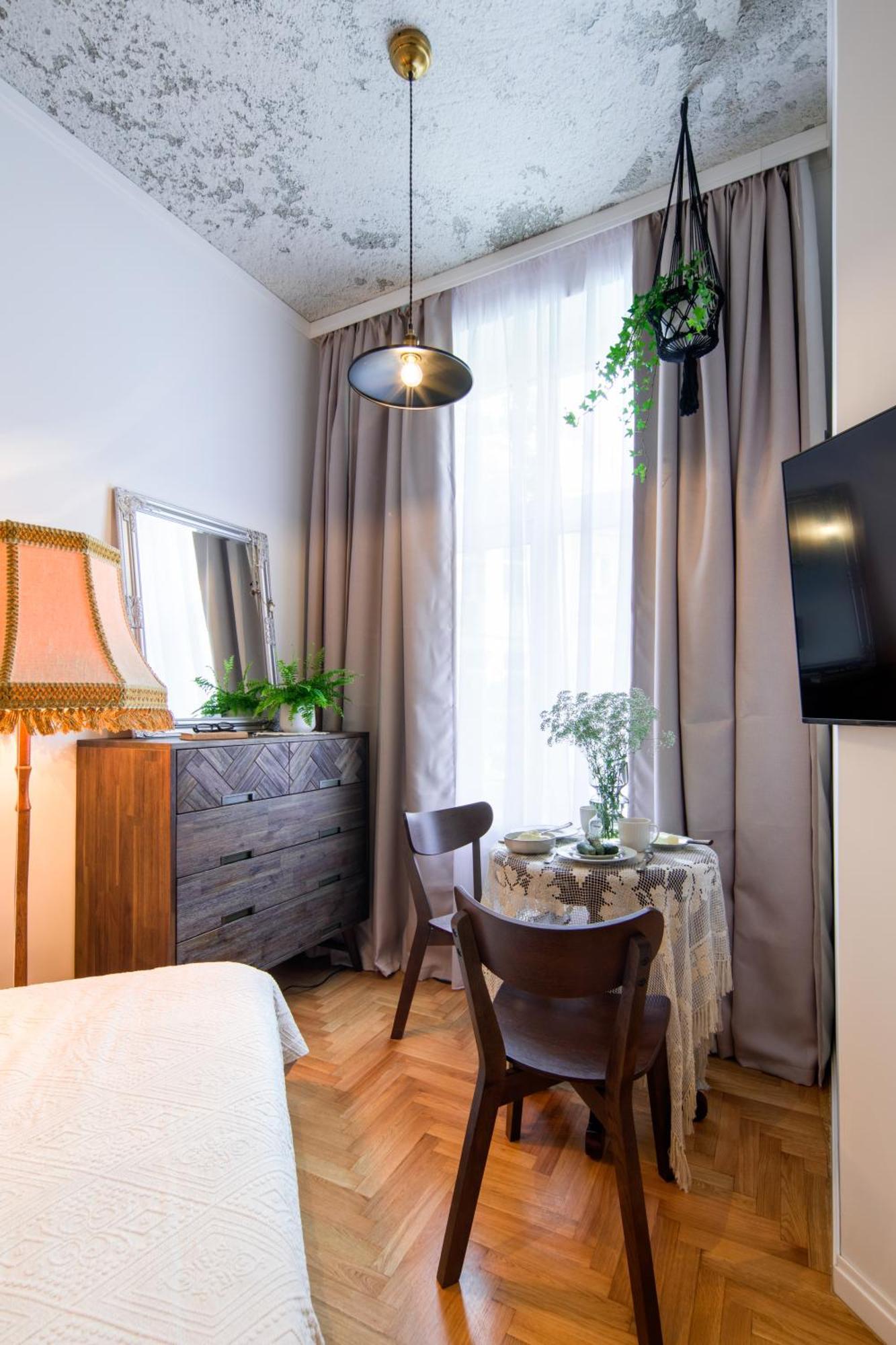 Apartment Golden Merchant Main Square